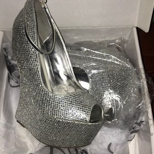 silver sparkle heels